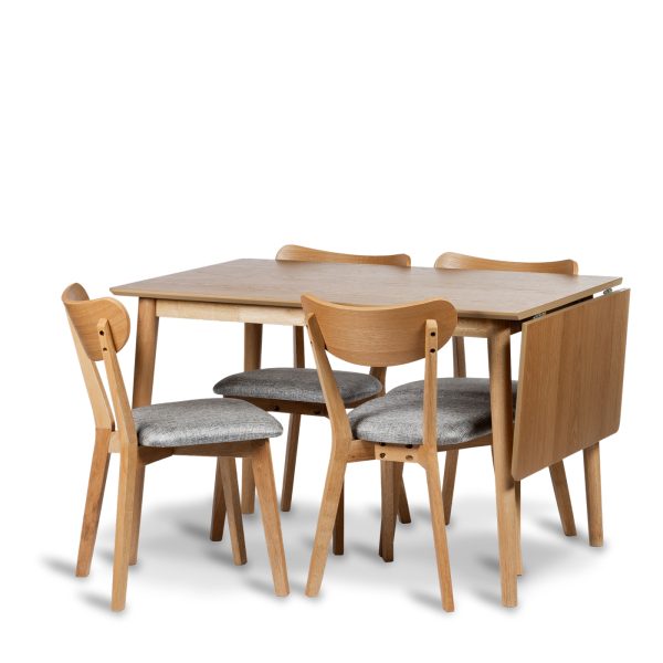 Gotland med 4 Gotland Stolar